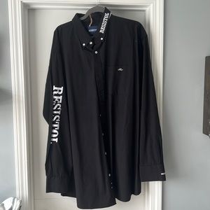 Resistol button down